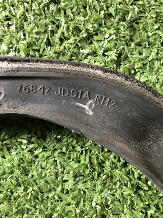 Молдінг криши  лівий правий qashqai j10 76842jd01a 76843jd01a