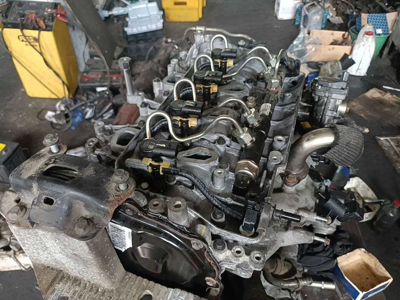 Двигун мотор двигатель Рено мастер Renault Master 2.3 M9T Biturbo