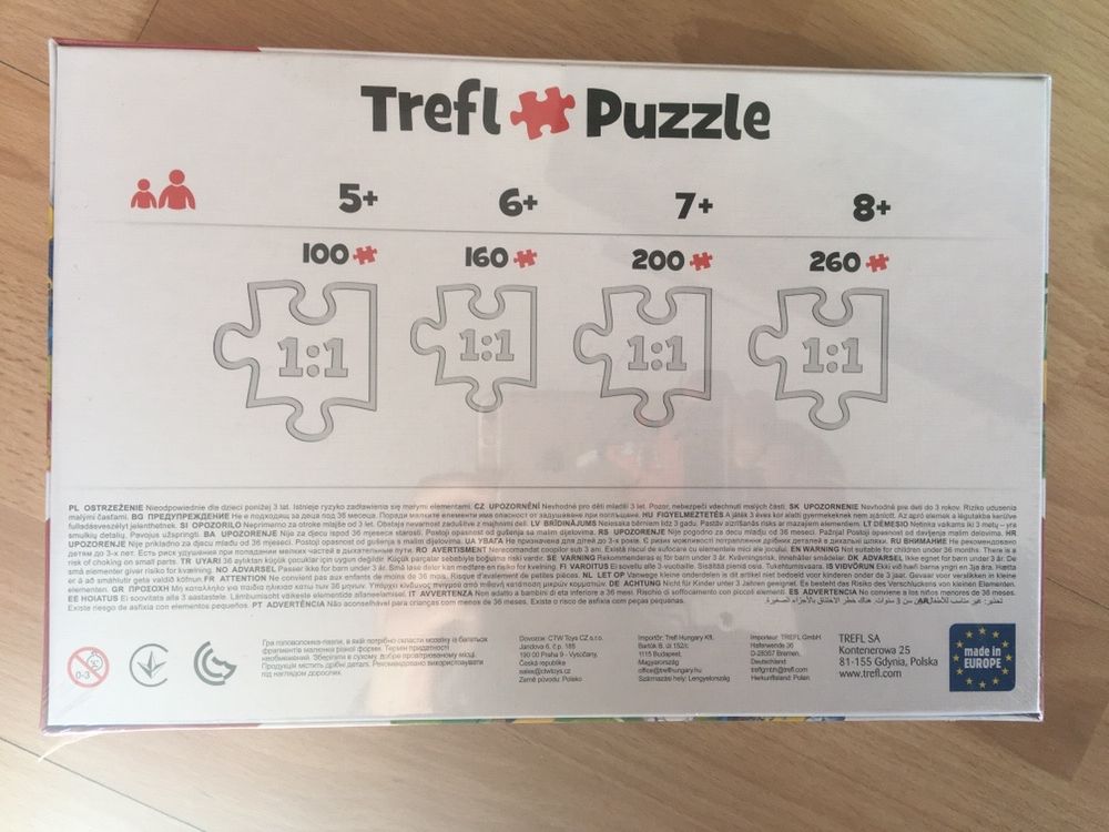 Myszka Miki gra na boisku Kaczor Donald nowe puzzle 100 sztuk Trefl