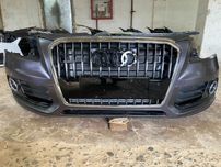 Бампер радиаторы установочная панель(Морда)в сборе AUDI Q58R 12-16год.