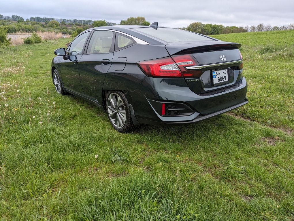 Хонда Кларіті Honda Clarity