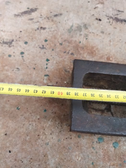 Лещата слюсарні (б/в).