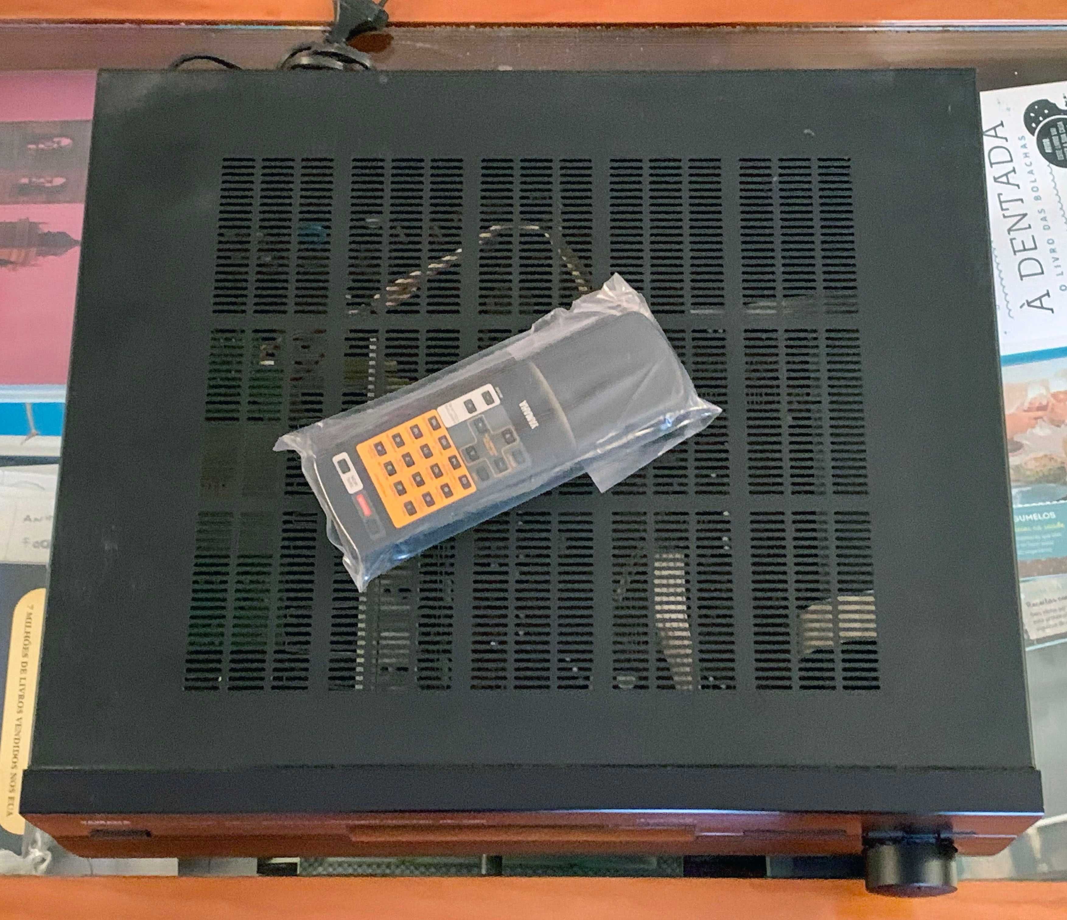 YAMAHA DSP-e580 — Digital Sound Field Processing (DSP) System