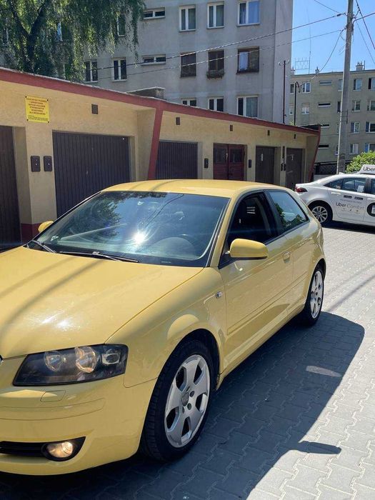 Audi A3 8P / 2004r / 1.6 benzina / klima