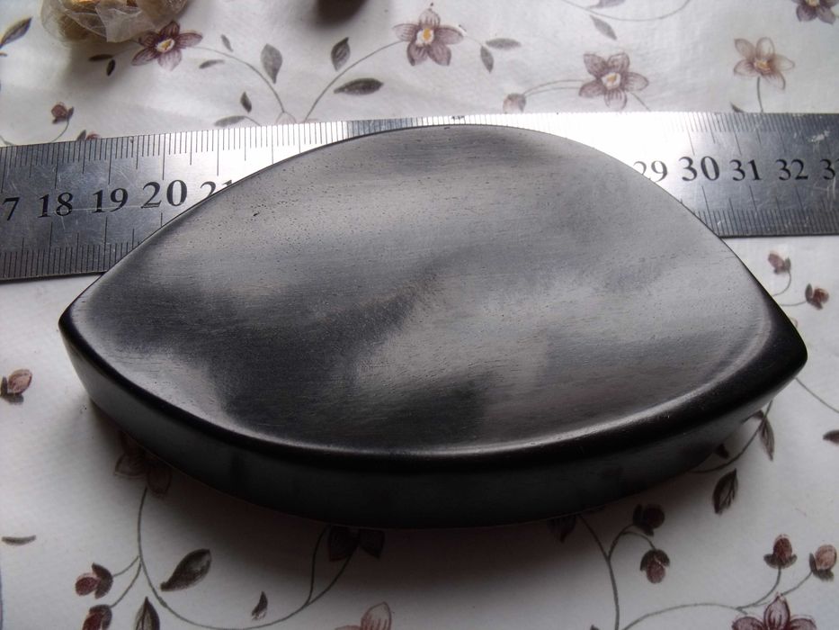 Ель , клен, красное,  черное виолончели, альта,  скрипки, гитары, гриф