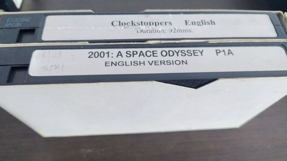 Kasety VHS, dwa filmy