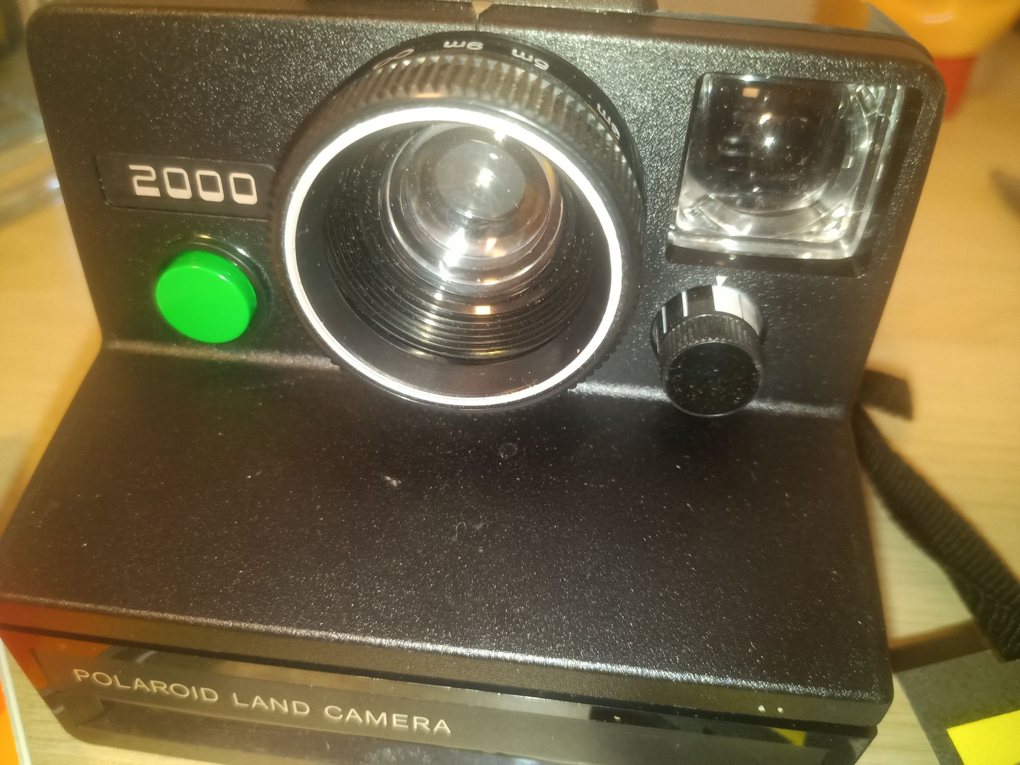 Polaroid land camera 2000