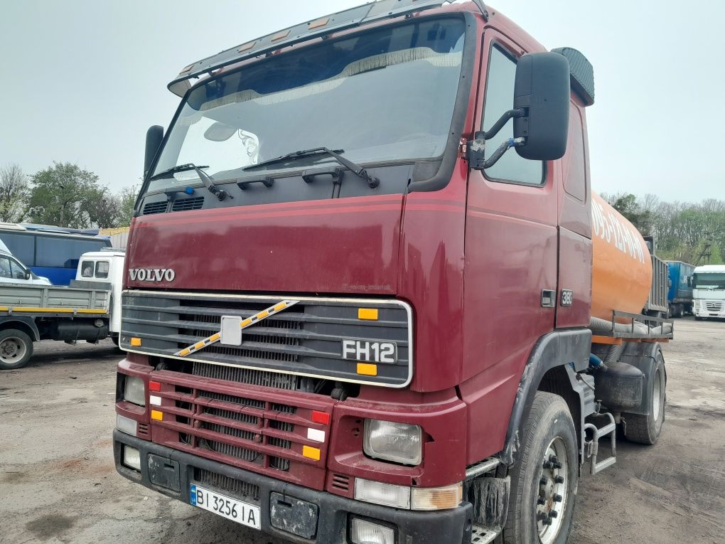 VOLVO асенізатор