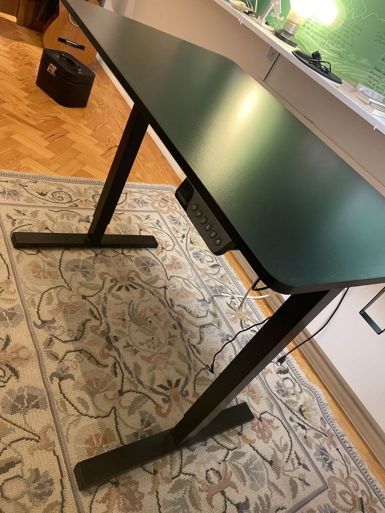 Standing desk / Secretária Flexispot