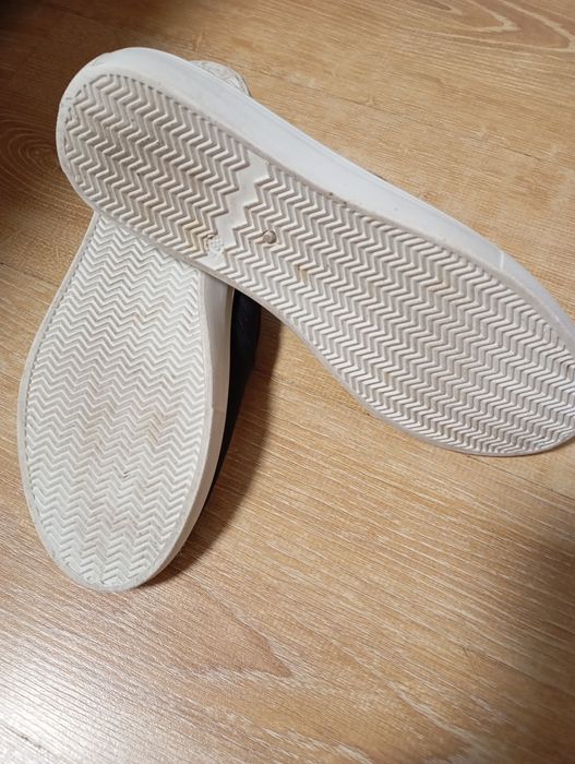 Продам макасини 38р