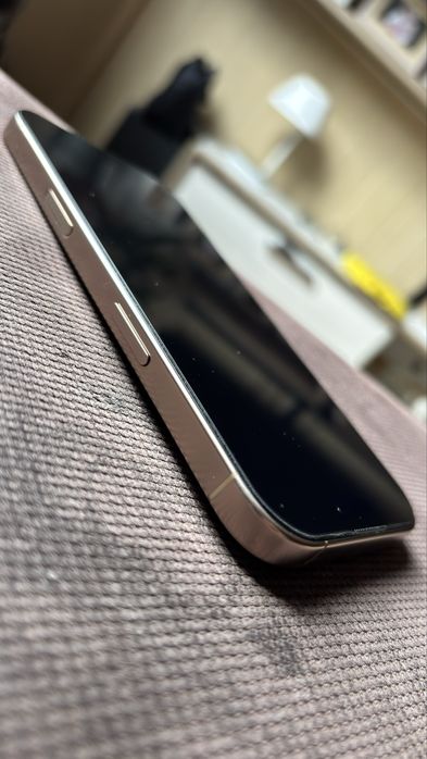 iPhone 16 Pro Desert Titanium 128gb jak nowy!