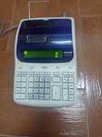 Máquina de fazer contas com papel