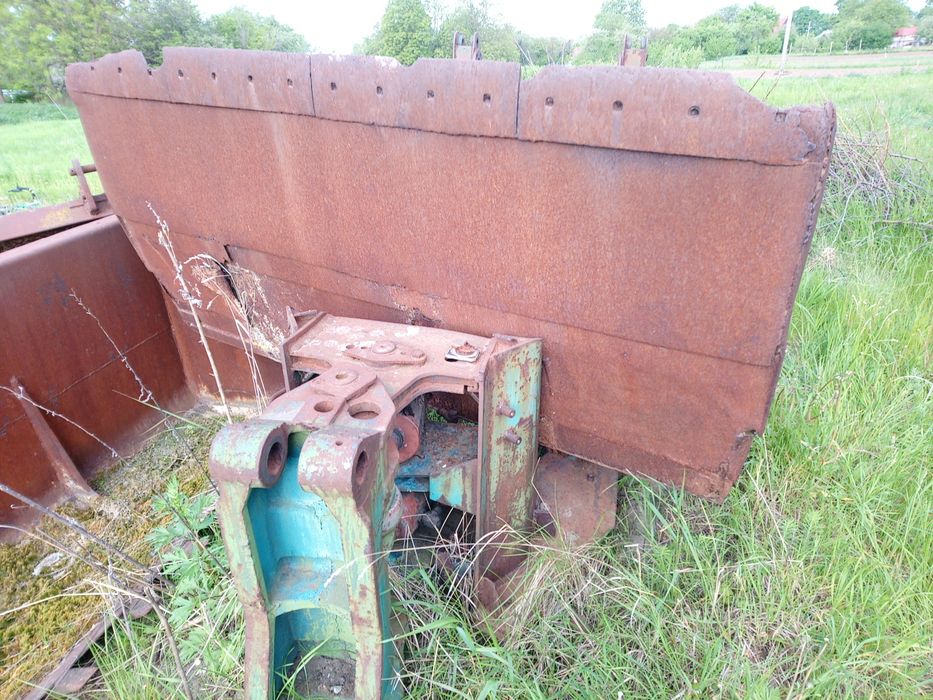 КУН фронтальний навантажувач до МТЗ ЮМЗ погрузчик навесной