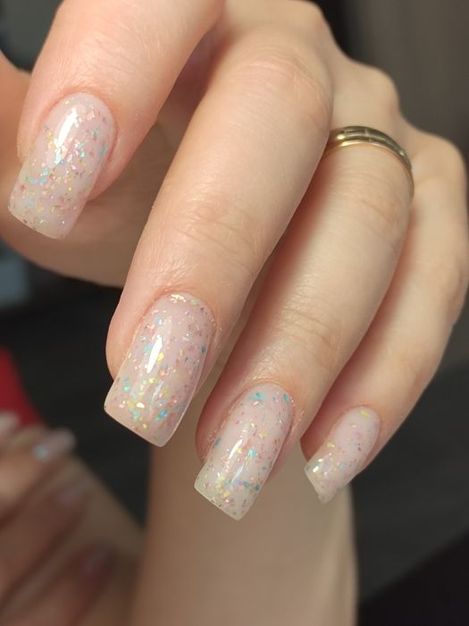 Манікюр, Педикюр Борщагівка, Симиренка. Світло є завжди!