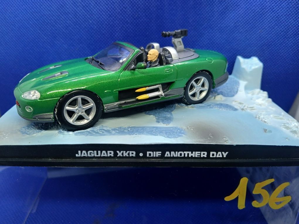 Miniaturas 1:53 da Serie 007 como novas 8 diferentes