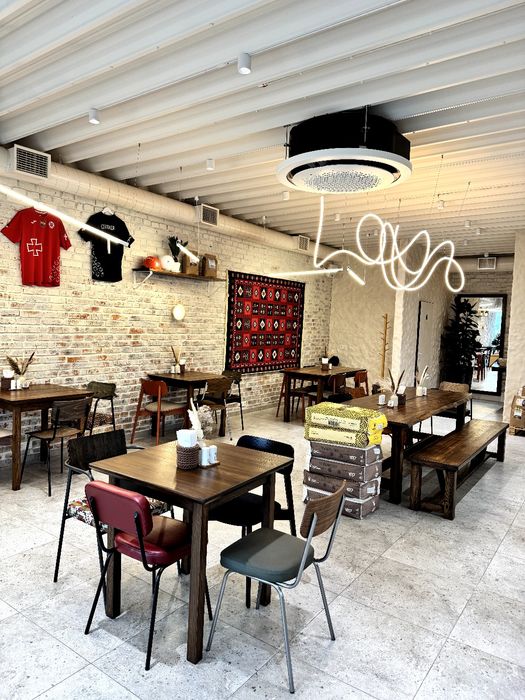 Меблі, Меблі на замовлення, Меблі для Кафе, ресторанів, барів