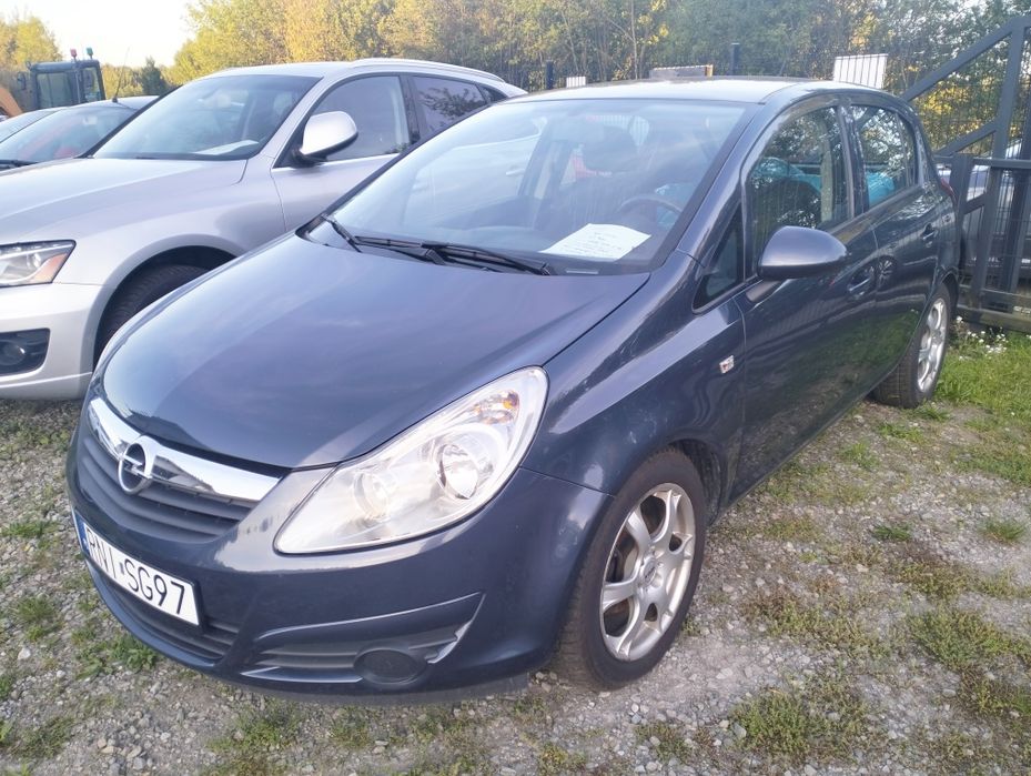 Opel Corsa 1.2 benzyna . 135000km.
