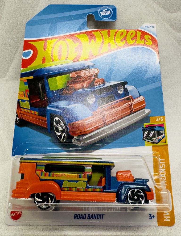 Колекційна машинка Хот Вілс Hot Wheels Road Bandit