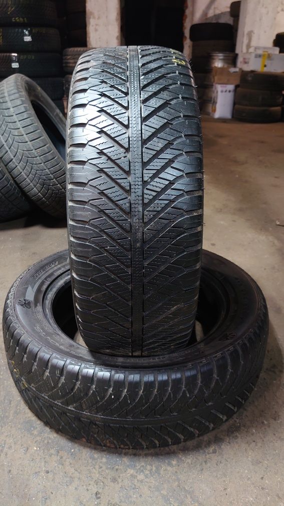 Пара всесезонных шин Goodyear Vector 4 seasons 225/55 r17 225 55 17