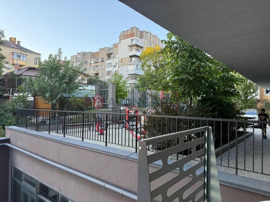 Продаж 2 кім 76 м2 в ЖК Семицвіт на Шевченка