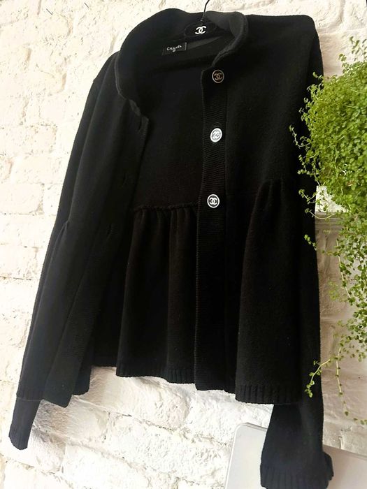 черный пиджак Chanel Франция