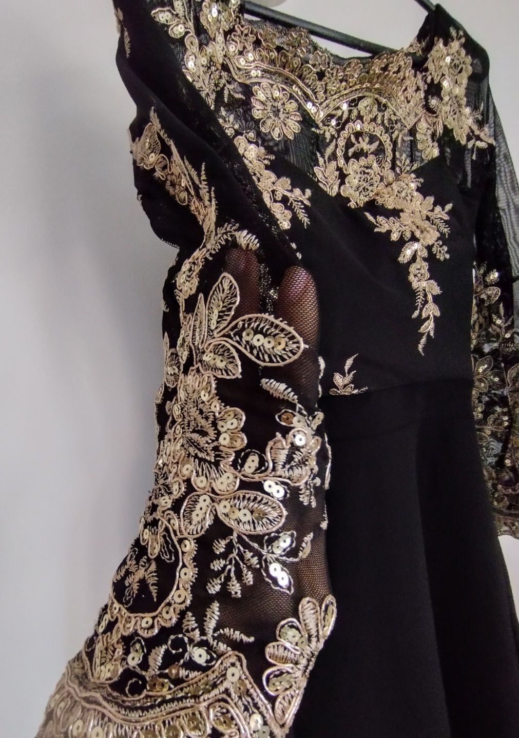 Elegancka balowa sukienka rozm. XS