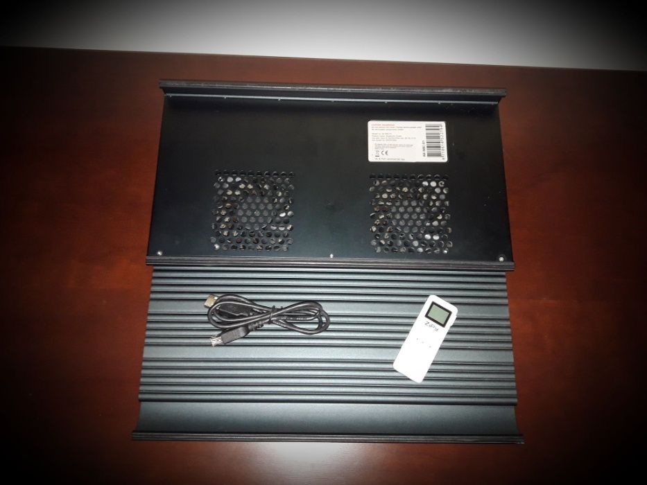 MP3 e Base de refrigeração AKASA / Cooler