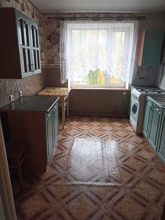 Продається 3 х кімнатна квартира