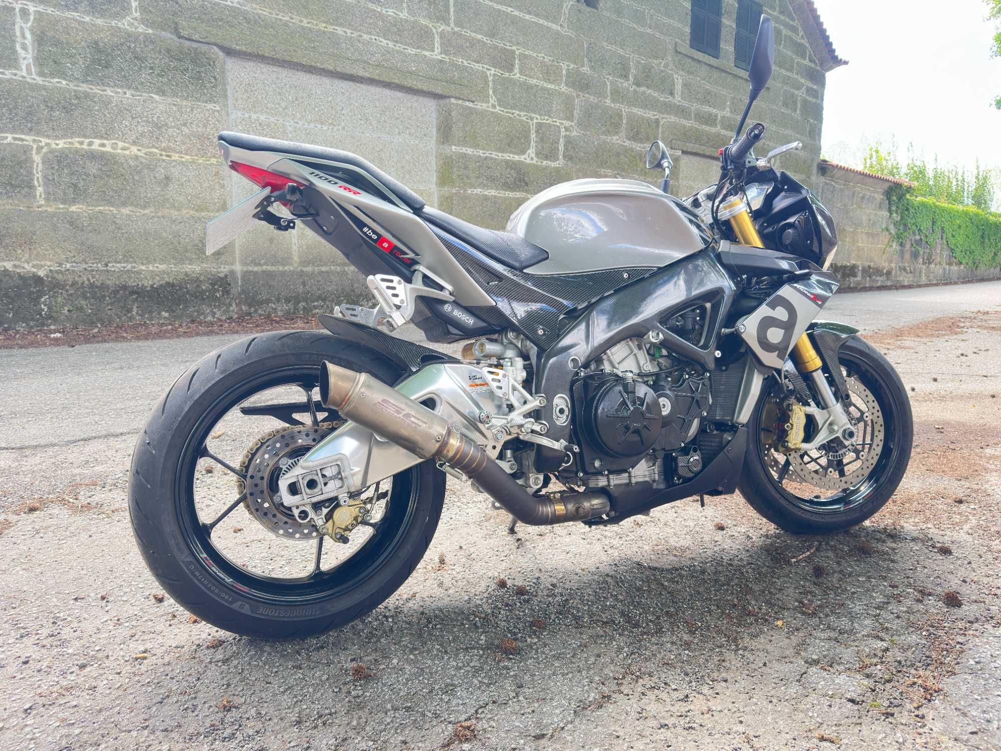 Aprilia Tuono V4 1100 RR 2016