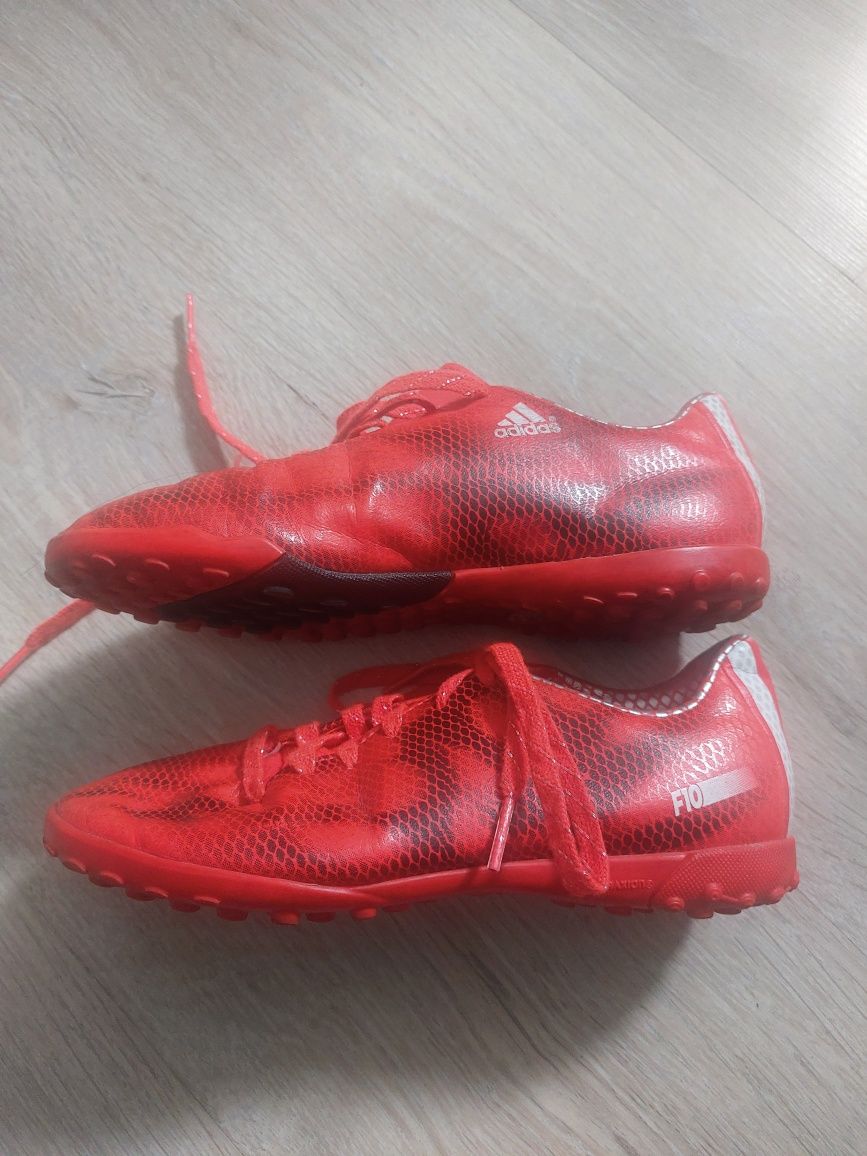 Adidas F10 Adizero TF korkotrampki korki halowe buty  piłki nożnej 34