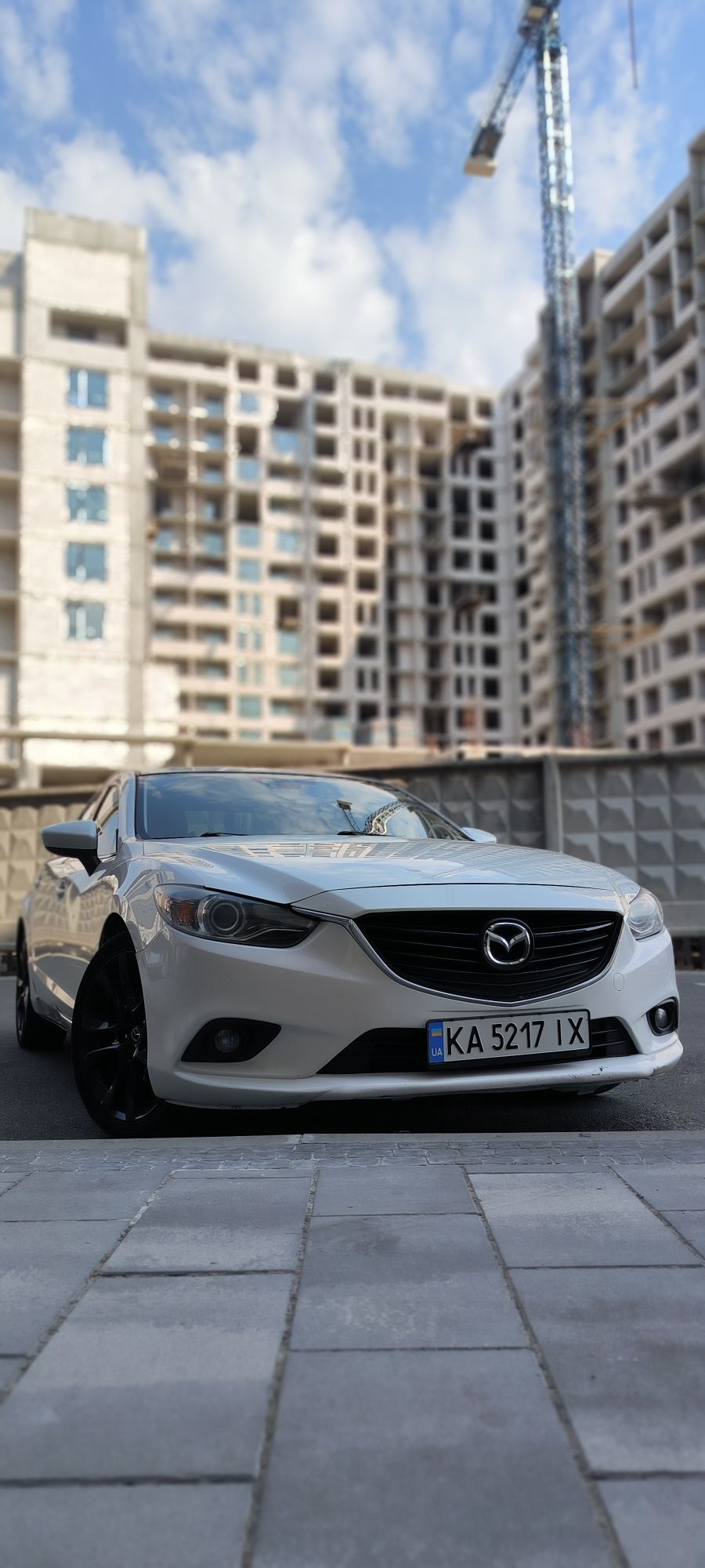 Продам динамічне та гарне авто, з гарною комплектацією Mazda 6