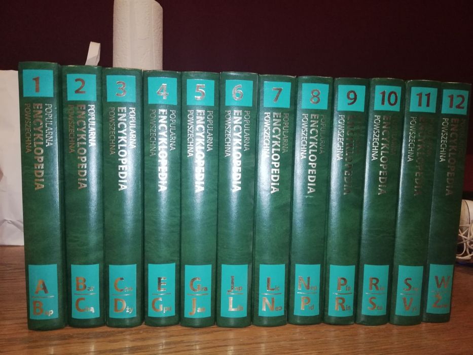 12 encyklopedii A-Ż. Cała kolekcja
