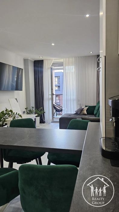 Продам 2к квартиру в новобудові!Обжитий ЖК! Надійний Avalon Зелена!