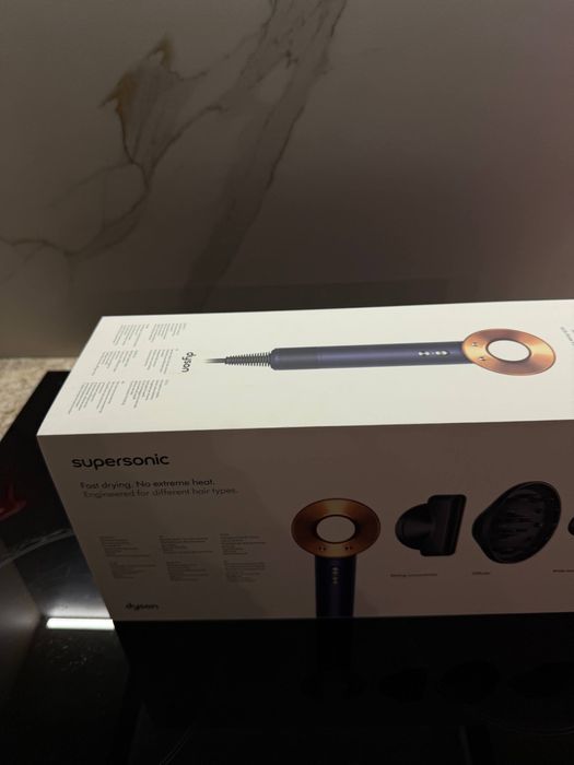 Dyson supersonic prussian blue/rich copper