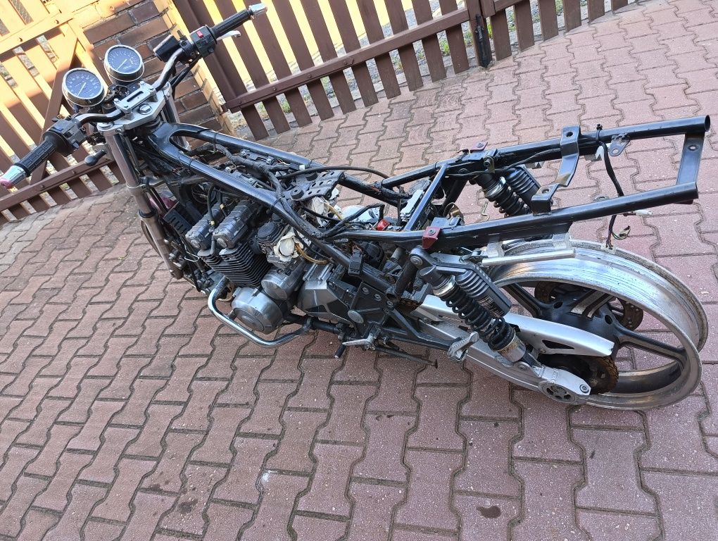 Części kawasaki zephyr 550 750 silnik wydech lagi wiązka moduł zacisk