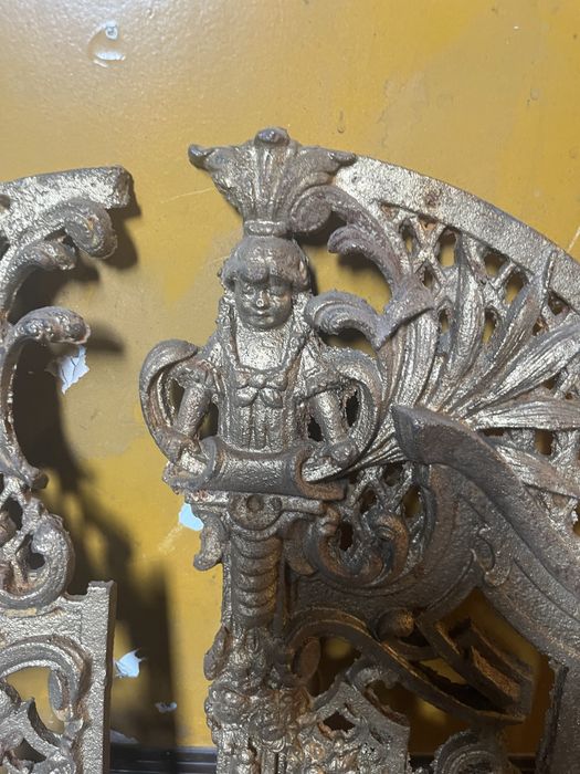 Drzwiczki żeliwne masywne ze starego pieca kaflowego