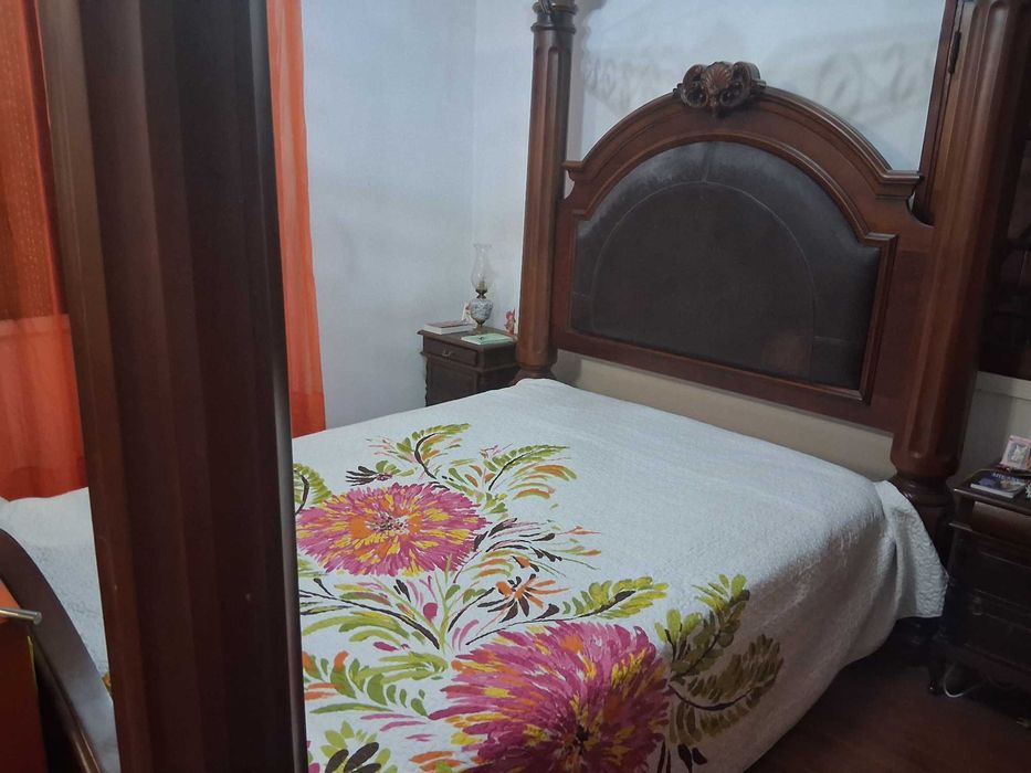 Cama Cleópatra grande