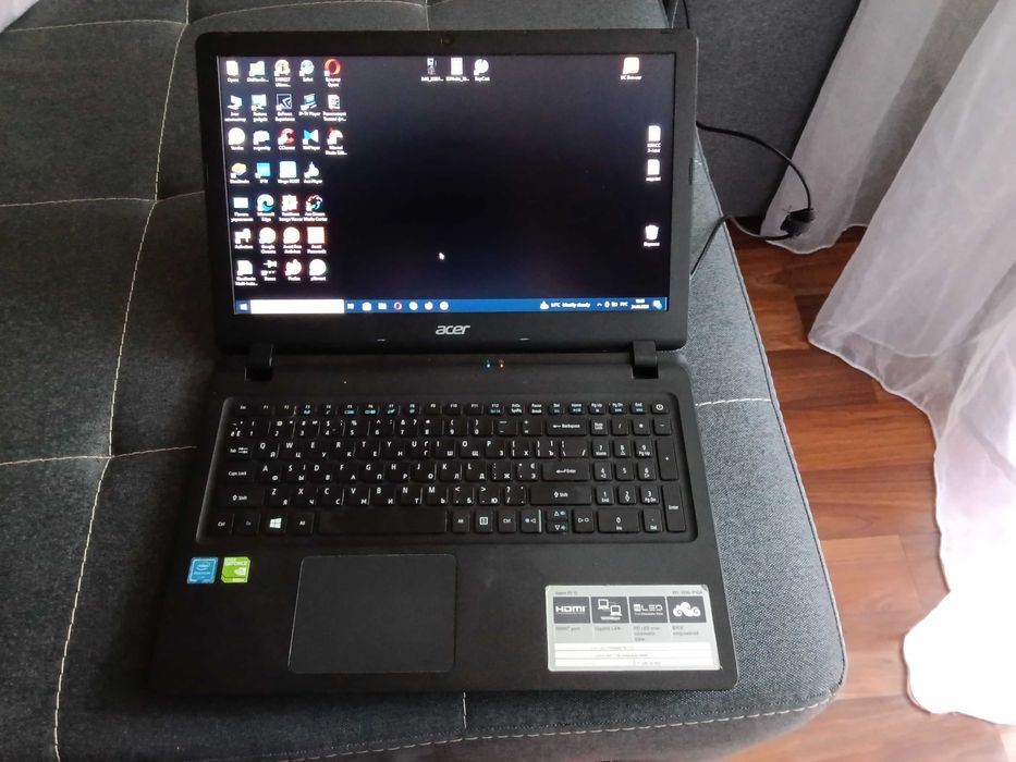 Ноутбук Acer Aspire ES1-532G-P1Q4 рабочий.