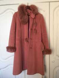 Зимове рожеве жіноче пальто/Пальто зимнее женское розовое