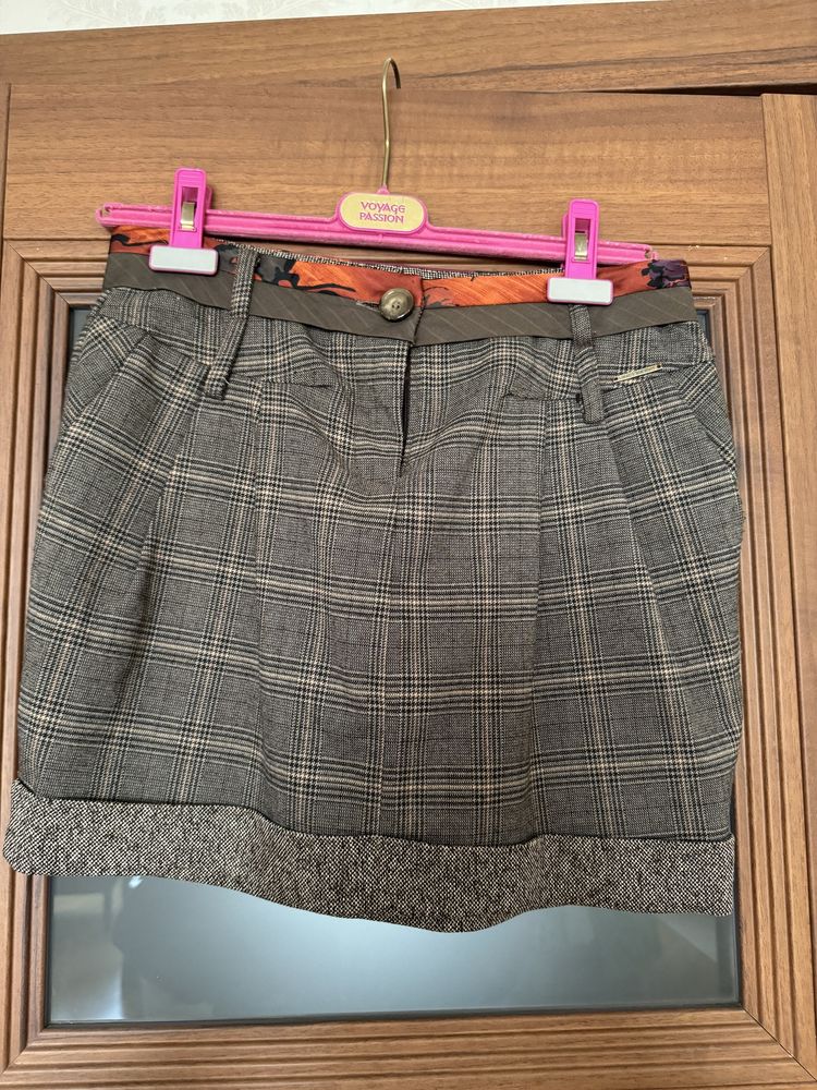 Спідниця Rinaschimento,коричнева,чорна Massimo Dutti,карандаш, клетка