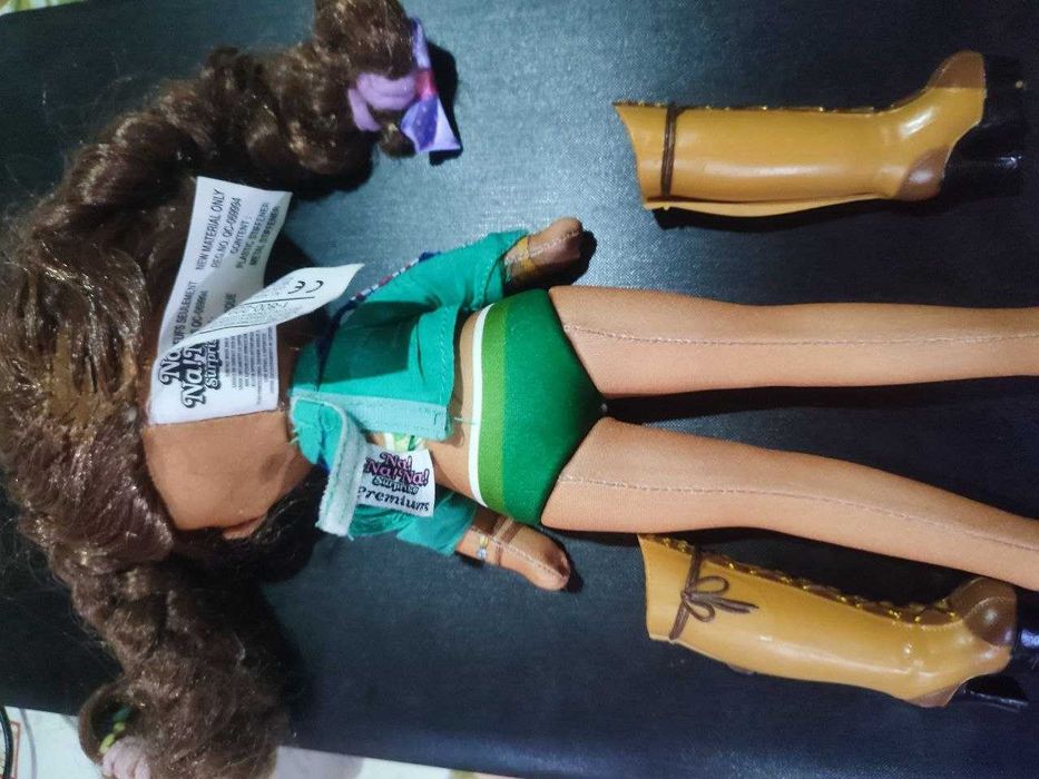 Продается кукла  Na Na Na Surprise Teens Fashion Doll Amelia Outback