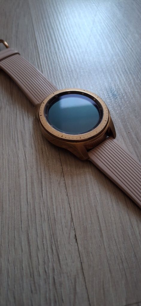 Продам годинник Samsung Galaxy watch SM-R810gold
