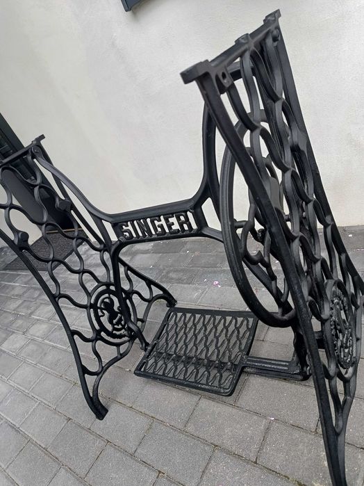 Podstawa nogi od maszyny do szycia SINGER