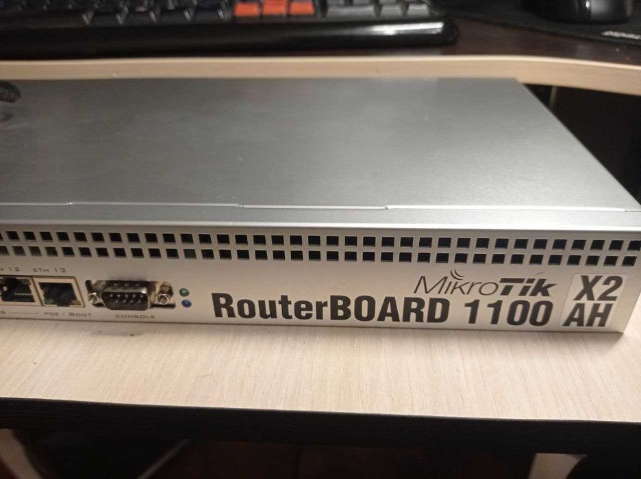 MikroTik RB1100AHx2