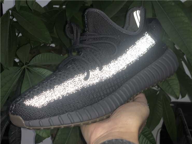 Buty Yeezy 350 Cinder