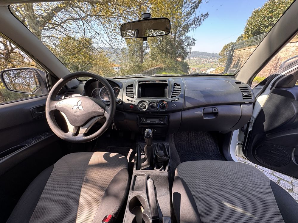 MITSUBISHI L200 / Strakar IV Pick-up (KA, KB) 2.5 DI-D 4WD