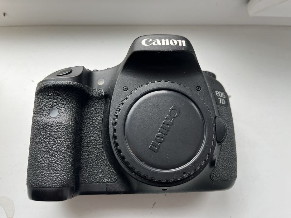 Canon 7d відмінний стан