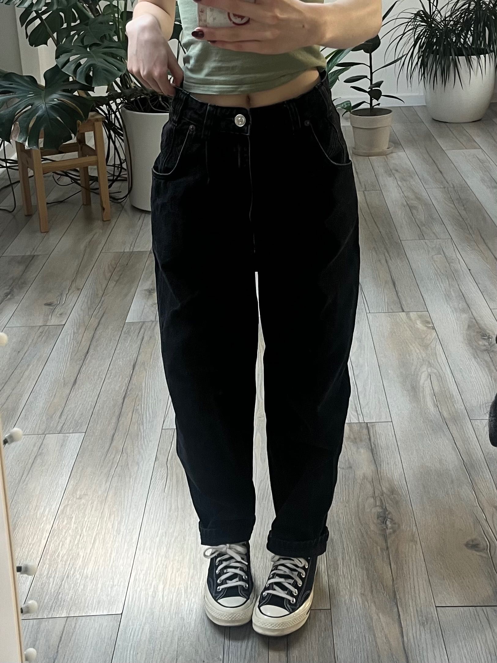 czarne spodnie jeansowe baggy XS