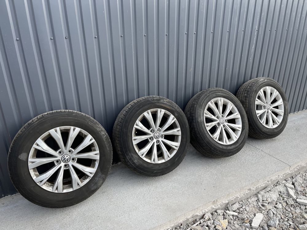 Диски в сборе с резиной 215/65r17 bridgestone,volkswagen