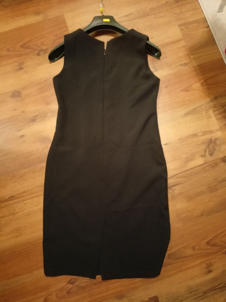 Sukienka M mała czarna